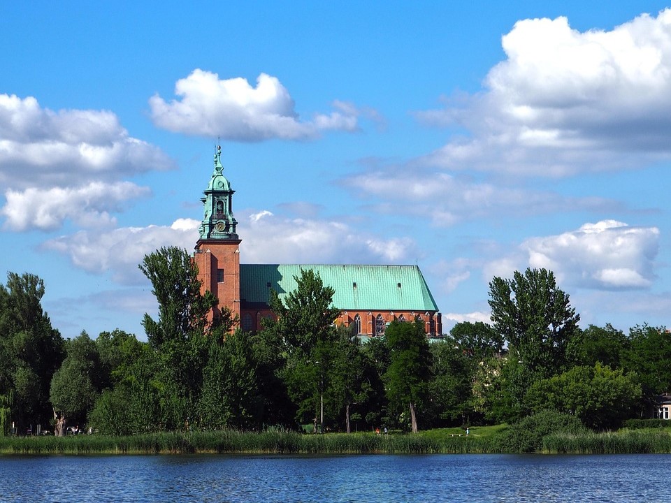 Hurtownia papiernicza Gniezno - Arioo.pl