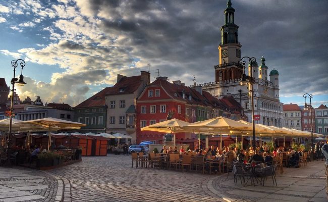 Hurtownia papiernicza Poznań - Arioo.pl